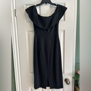 Aritzia Babaton Ruslan Dress in Black. Size 6.